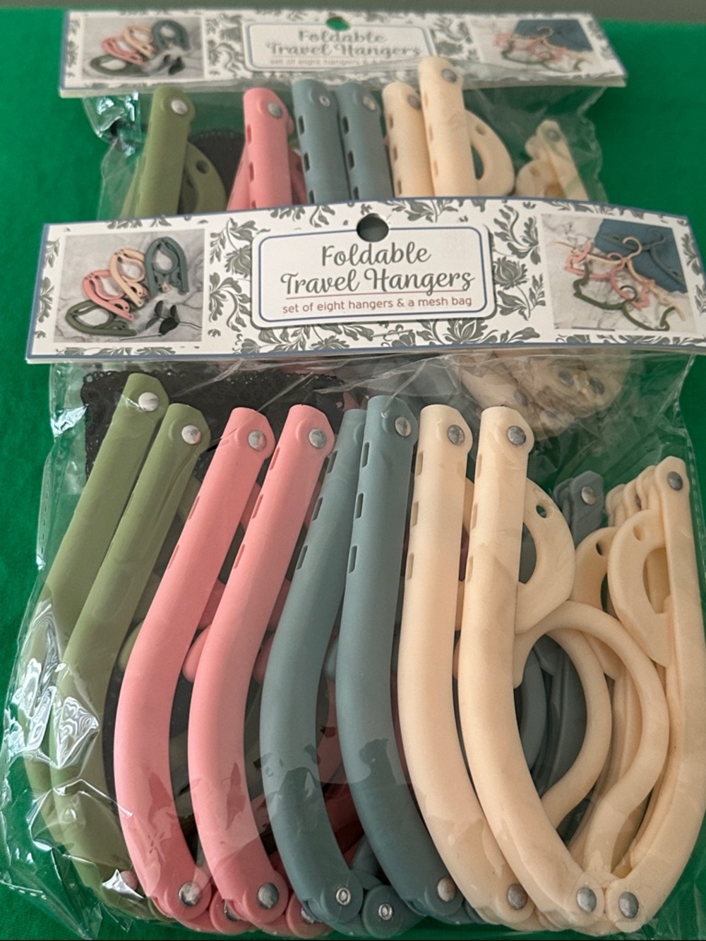 Foldable Travel Hangers - Multicolor Set